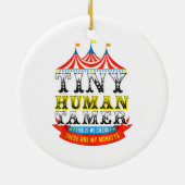 先生の小さな人間のタマーこの私のサーカス私のサル セラミックオーナメント (裏面)