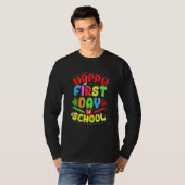 先生の新学期おめでとう 学校 Tシャツ (正面フル)