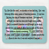 先生の退職は"ギフト"ストーリーアートの行きません マウスパッド (正面)