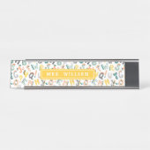 先生カスタム名可愛いディノアルファベットパターン デスクネームプレート (正面)