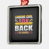 先生クール新学期 メタルオーナメント (左)