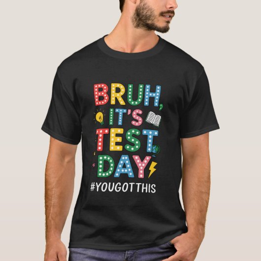先生テスト試験の日やで 試験の日だよ、やるぞ! Tシャツ (正面)