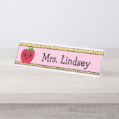 先生パーソナライズされたの漫画のリンゴとルーラー デスクネームプレート (正面)