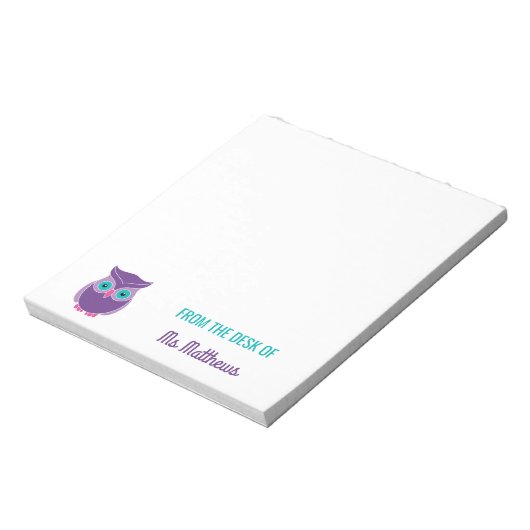 先生パーソナライズされたキュートな紫フクロウ ノートパッド (回転)