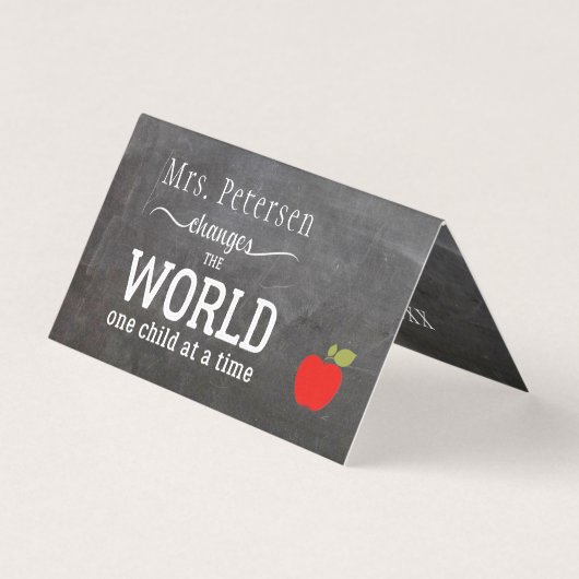 先生名黒板白タイポグラフィ引用文 (正面)