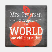 先生名Chalkboardレッドアップルと引用文 マグネット (正面)