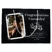 先生教育カルクボード卒業ポートレート ラージペーパーバッグ (裏面)