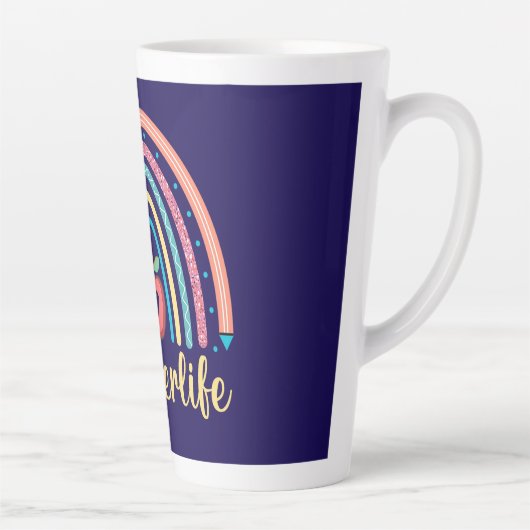 先生生活 – 献身的で喜びの虹 カフェラテマグ (右)