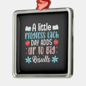 先生贈与 |日々少しの進歩が加わる メタルオーナメント (左)