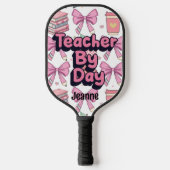 先生・バイ・デイ、ピクレバラー・バイ・ナイトパーソナライズされた ピックルボールラケット (正面)
