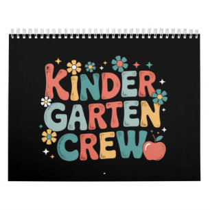 先生  新学期 幼稚園チーム カレンダー