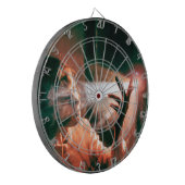 光と煙の中の女性 ダーツボード (正面左)