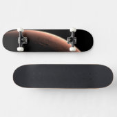 光と闇の火星の一部。 スケートボード (横)