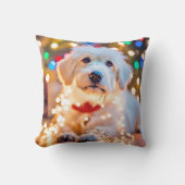 光に絡まったクリスマス犬 クッション (正面)