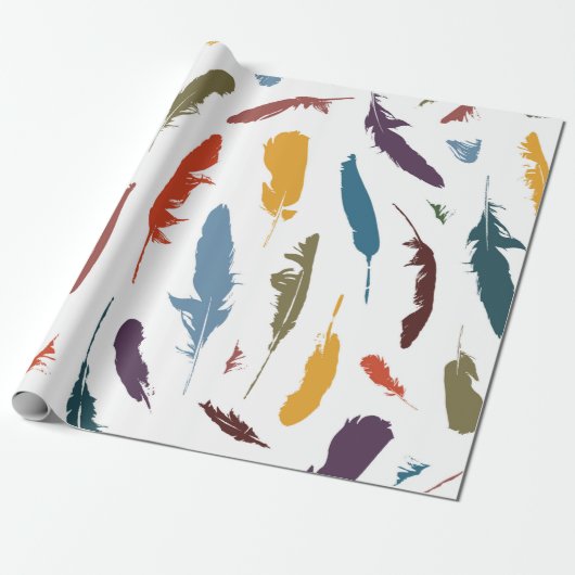 光の上に色の羽を持つシームレスなパターン。 ラッピングペーパー (アンロールド)