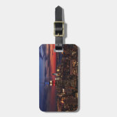 光の中の献上品World Trade Cntr ESB #2 ラゲッジタグ (正面縦)