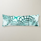 光の背景に交差した水色の曲線トレース ボディピロー (正面)