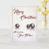 光の背景の前に3つのクリスマスボール カード (黄色い花)