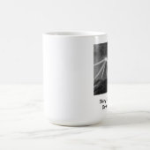 光沢がある側面は襲います コーヒーマグカップ (中央)