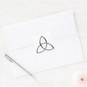 光沢がある銀製のTriquetra スクエアシール (封筒)