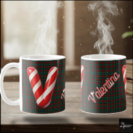 光沢のあるキャンディケーンストライプのクリスマスイニシャル「V」 コーヒーマグカップ