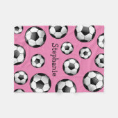 光沢のあるサッカーボールのピンク フリースブランケット (正面(横))