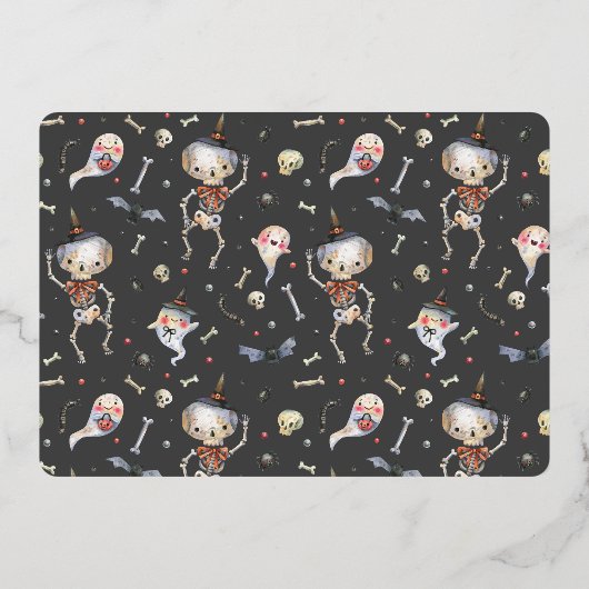 光沢のあるスプーク文字のハロウィーンの写真の誕生日パーティー 箔招待状 (裏面)