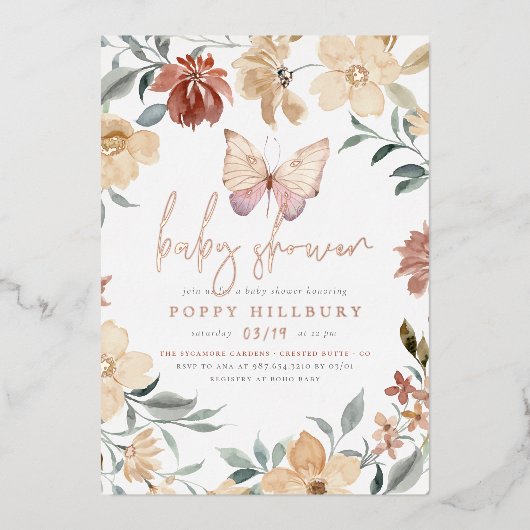 光沢のあるバタフライワイルドフラワーガーデンガールベビーシャワー 箔招待状 (正面)
