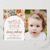 光沢のあるワイルドワンレトロ写真1st誕生日パーティー 箔招待状 (正面)