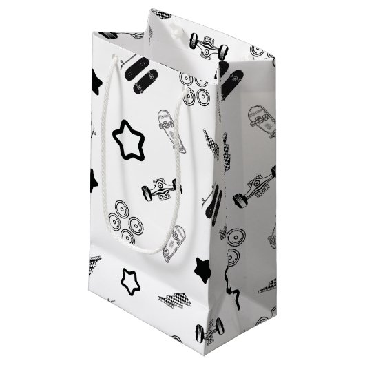 光沢のある白黒スケートボード抱き枕 スモールペーパーバッグ (正面アングル)