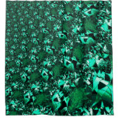 光沢のある緑の色調で、エンボスに似ている シャワーカーテン (正面)