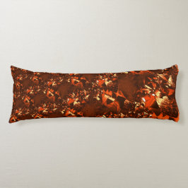 光沢のある茶色がかったサンゴとエンボス ボディピロー