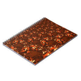 光沢のある茶色がかったサンゴ、レリーフ、 浮き彫りに似ている ノートブック