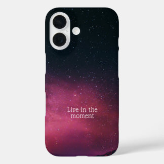 光沢ダーク「今を生きる」プレミアムグロッシーフォンケースP iPhone 16ケース