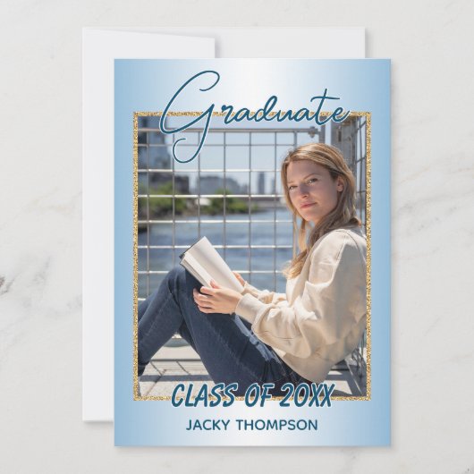 光沢フェイクのあるライトブルーの卒業 案内状 (正面)