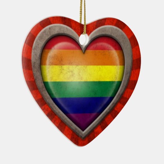 光線との老化させたゲイプライドの虹の旗のハート セラミックオーナメント (右)