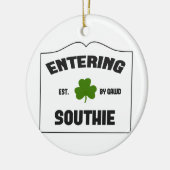 入るSouthie セラミックオーナメント (左)
