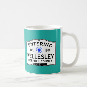入るWellesley コーヒーマグカップ