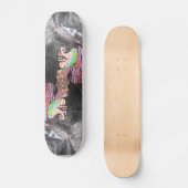 入れ墨された女の子 スケートボード (正面)