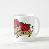入れ墨のばら色のメイド・オブ・オーナー(花嫁付き添い人)のマグ コーヒーマグカップ (正面右)