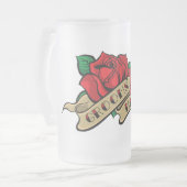 入れ墨のばら色の花婿の付添人の結婚式の引き出物のビールのジョッキ フロストグラスビールジョッキ (正面左)