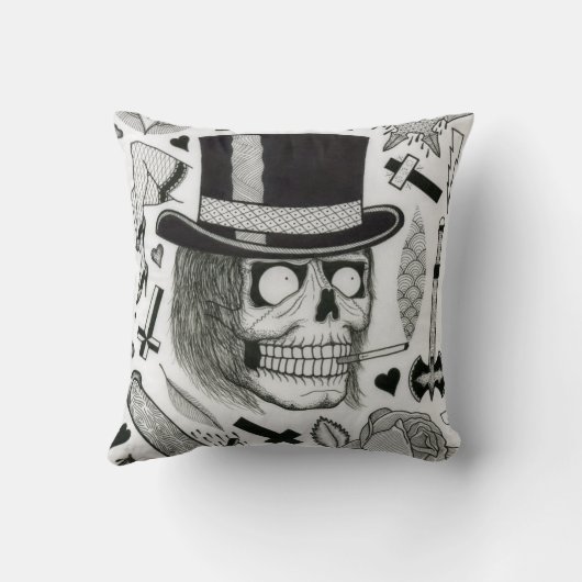 入れ墨の抜け目がない枕 クッション (裏面)