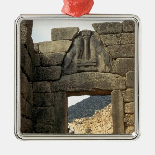 入口上のライオンのゲート メタルオーナメント (正面)