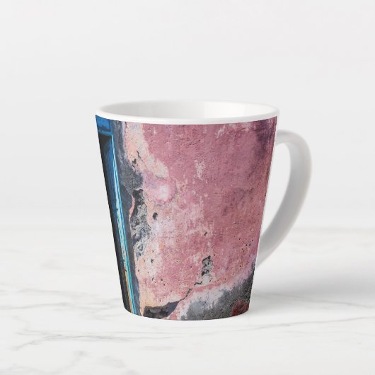 入来る カフェラテマグ (右アングル)