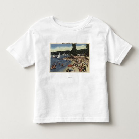 入江のビーチを浸すことの泳ぐ人 トドラーTシャツ (正面)