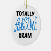 全く素晴らしいグラムの青いTシャツおよびギフト セラミックオーナメント (右)