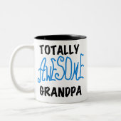 全く素晴らしい祖父のTシャツおよびギフト ツートーンマグカップ (左)