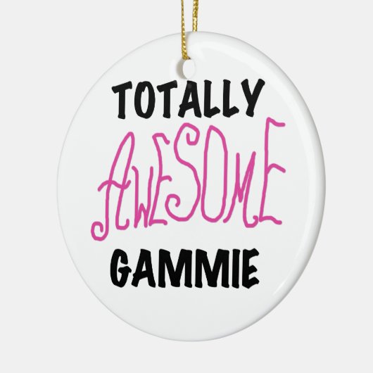 全く素晴らしいGammieのピンクのTシャツおよびギフト セラミックオーナメント (左)