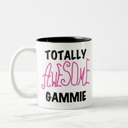 全く素晴らしいGammieのピンクのTシャツおよびギフト ツートーンマグカップ (左)
