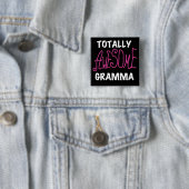 全く素晴らしいGrammaのピンクのTシャツのギフト 缶バッジ (インサイチュ)